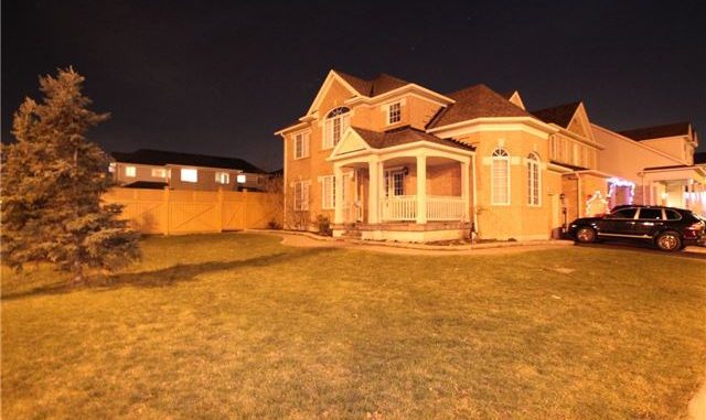 Detached house for lease in Milton